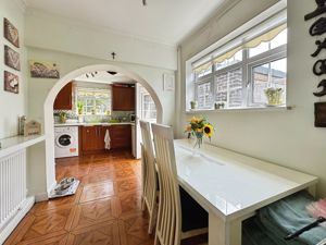 Dining Area- click for photo gallery